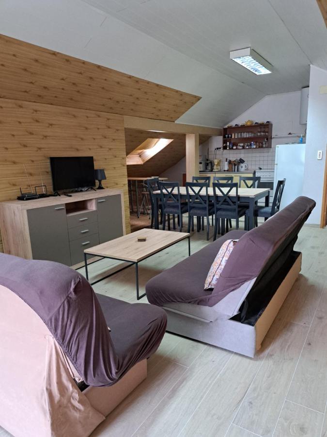 Apartments Corana Kaštela Eksteriør bilde